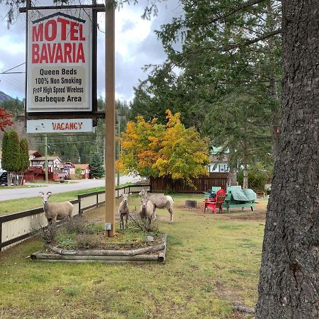 Motel Bavaria Radium Hot Springs Kültér fotó